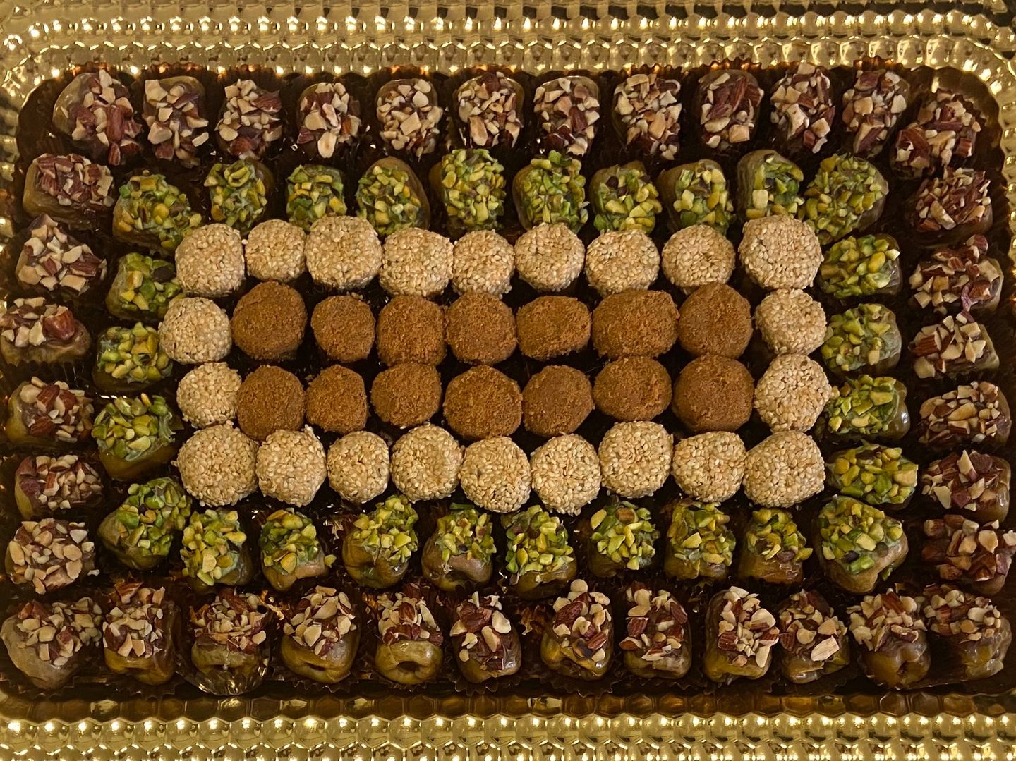 Dates Chocolate