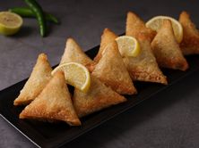 سمبوسة جبن - صغير