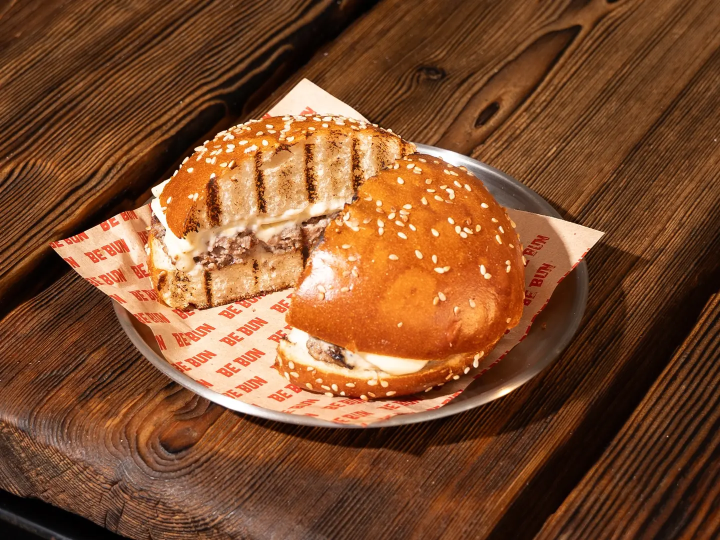 ترفل برجر - ترافل برجر