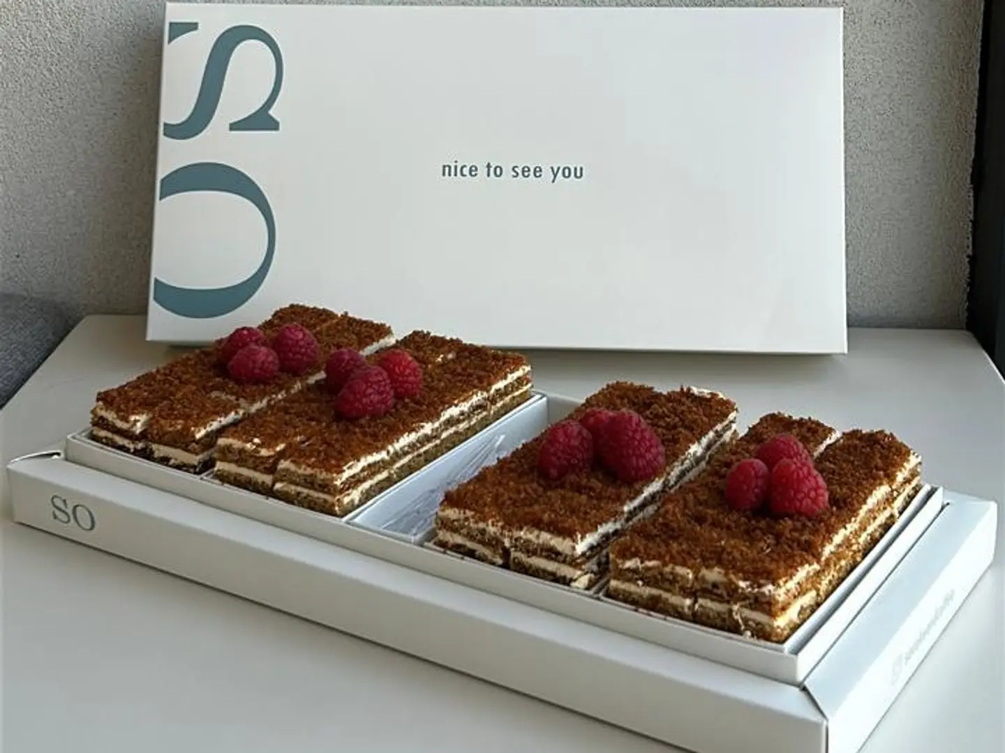 Honey Cake Box