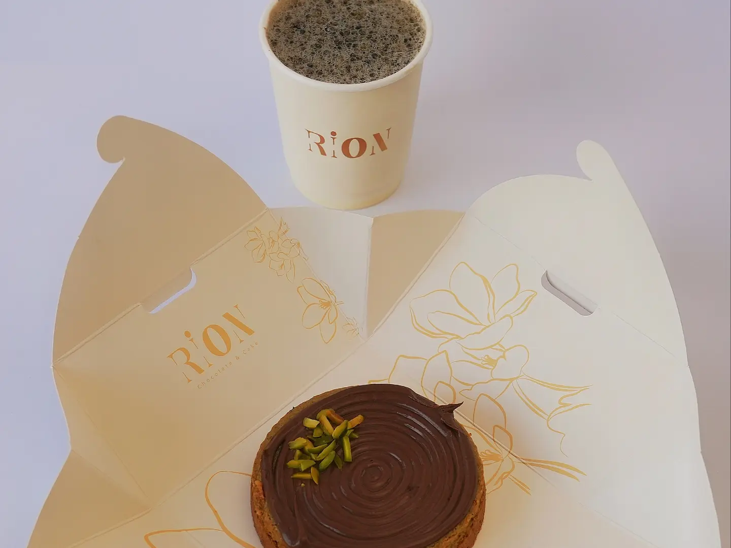 Crunchy Pistachio +Coffee Day