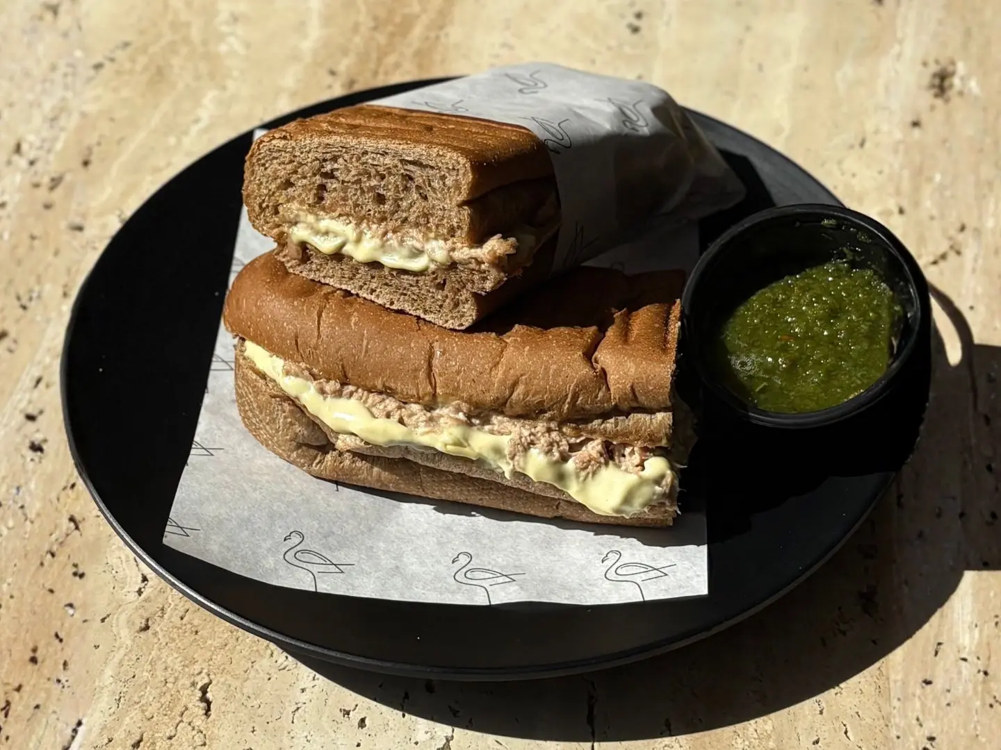 سندوشت تونة