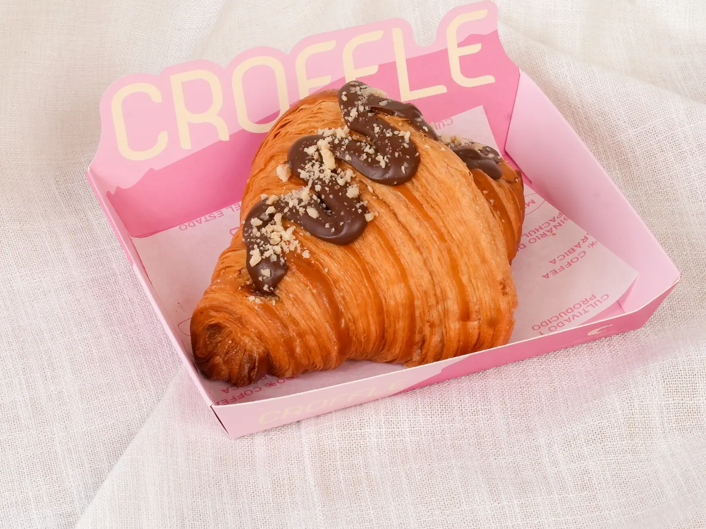 كرواسون نوتيلا