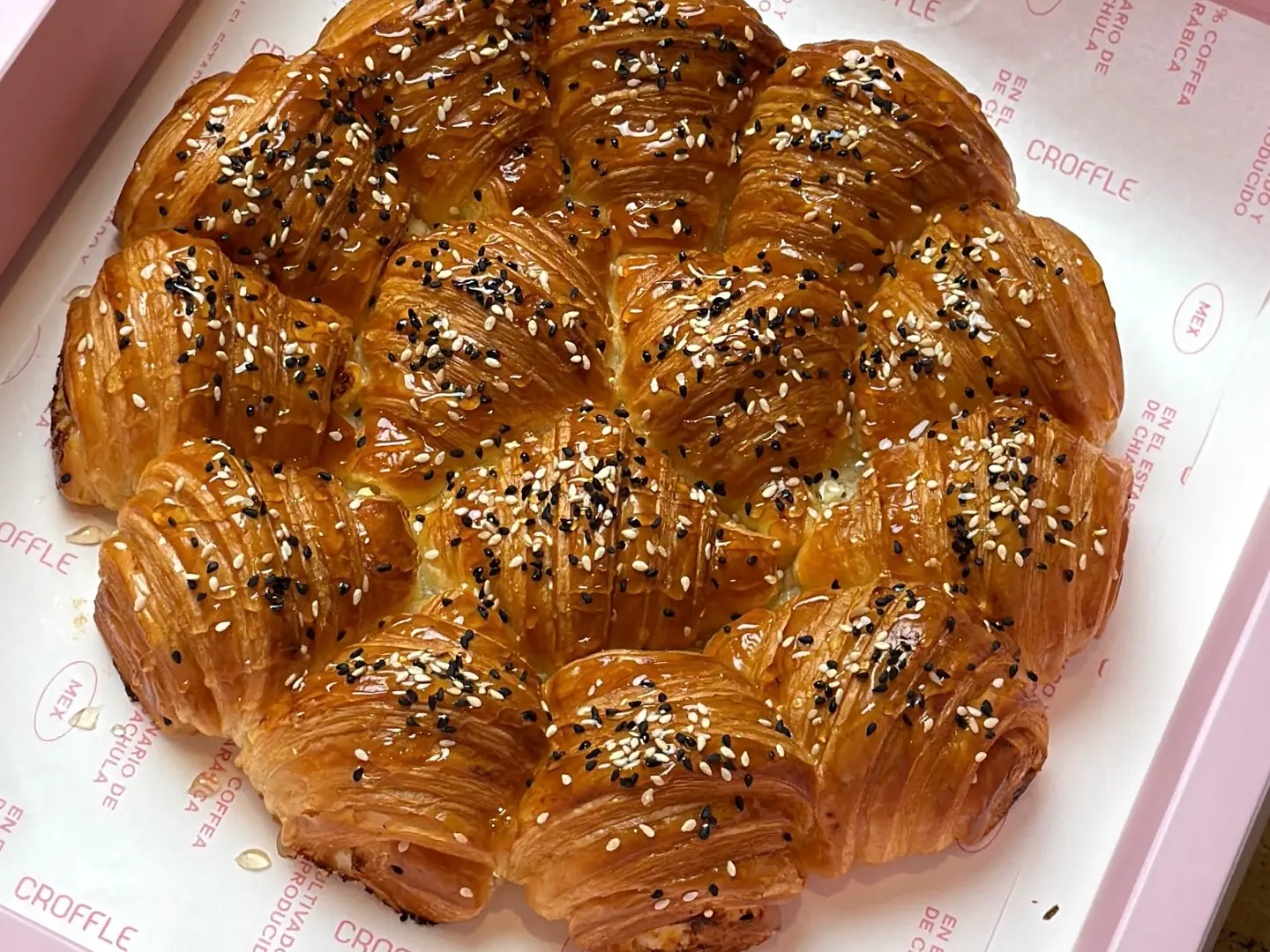 كرواسون خلية فيتا عسل