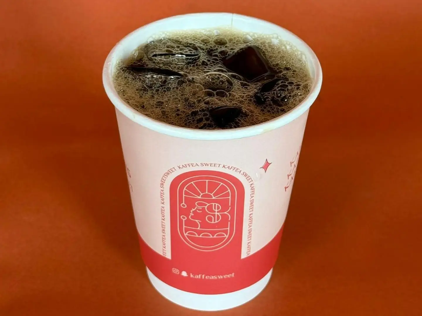 قهوة اليوم بارد حجم وسط