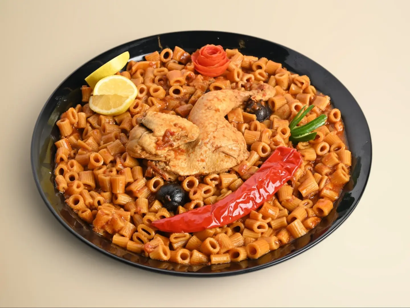 مضغوط مكرونه دجاج - نص (مبكبكة)