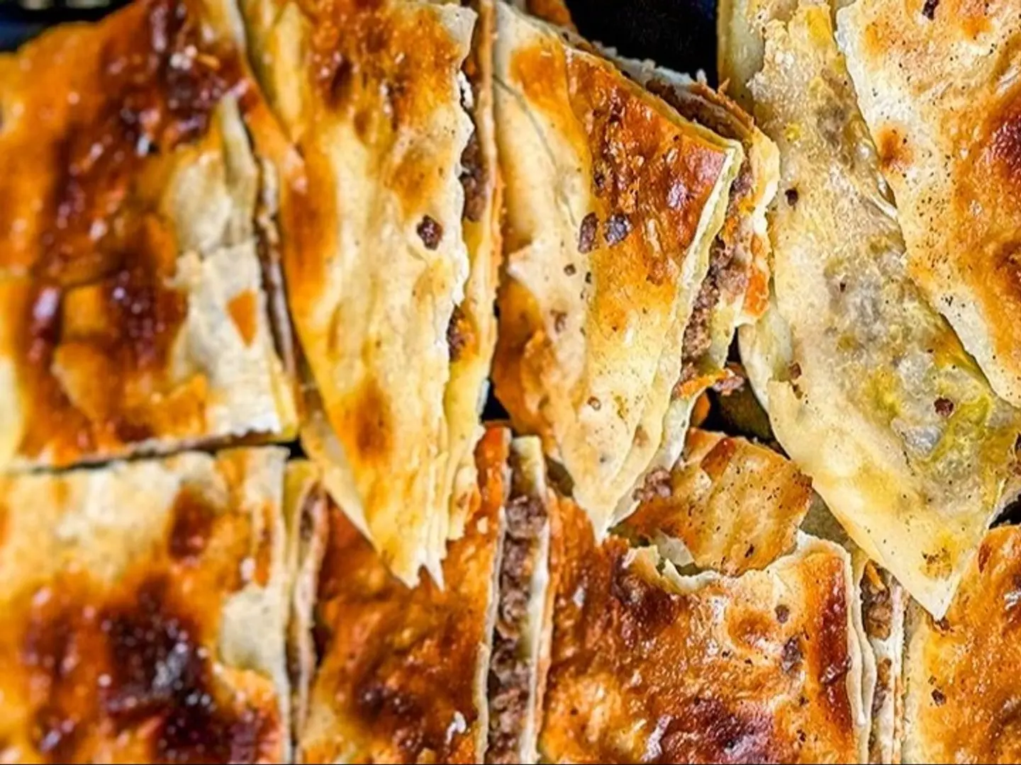 رقاق باللحمه المفرومه