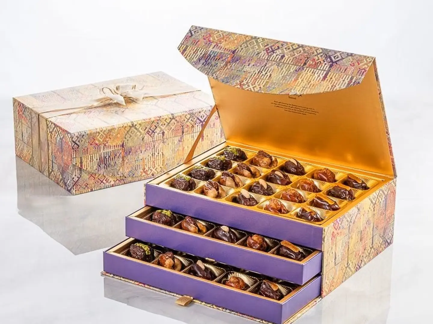 Nura Ramadan Chest Drawer With Filled Date