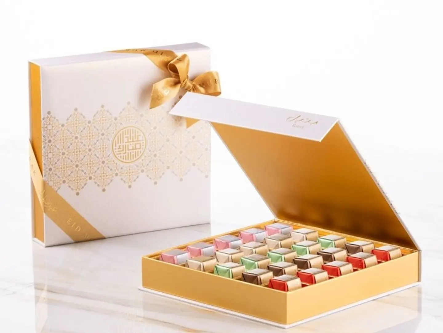 Hilal Eid Medium With Wrapped Origin Chocolate