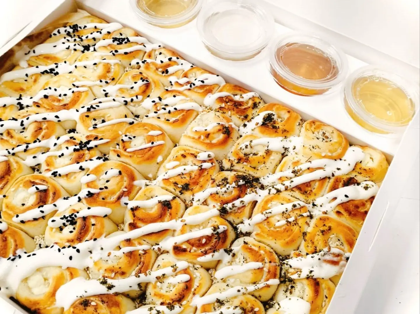 بوكس سيناجبن كبير 48 قطعه