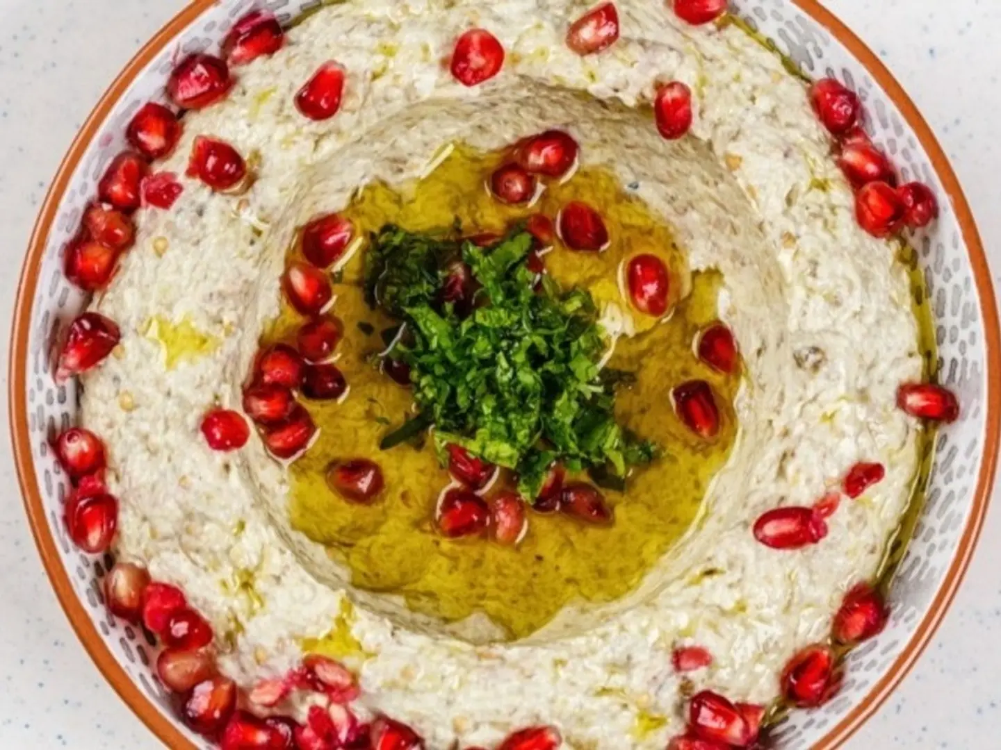 صحن متبل