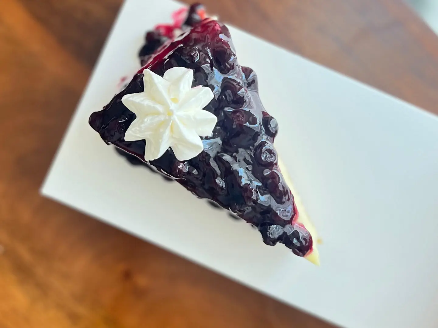 تشيز كيك توت ازرق