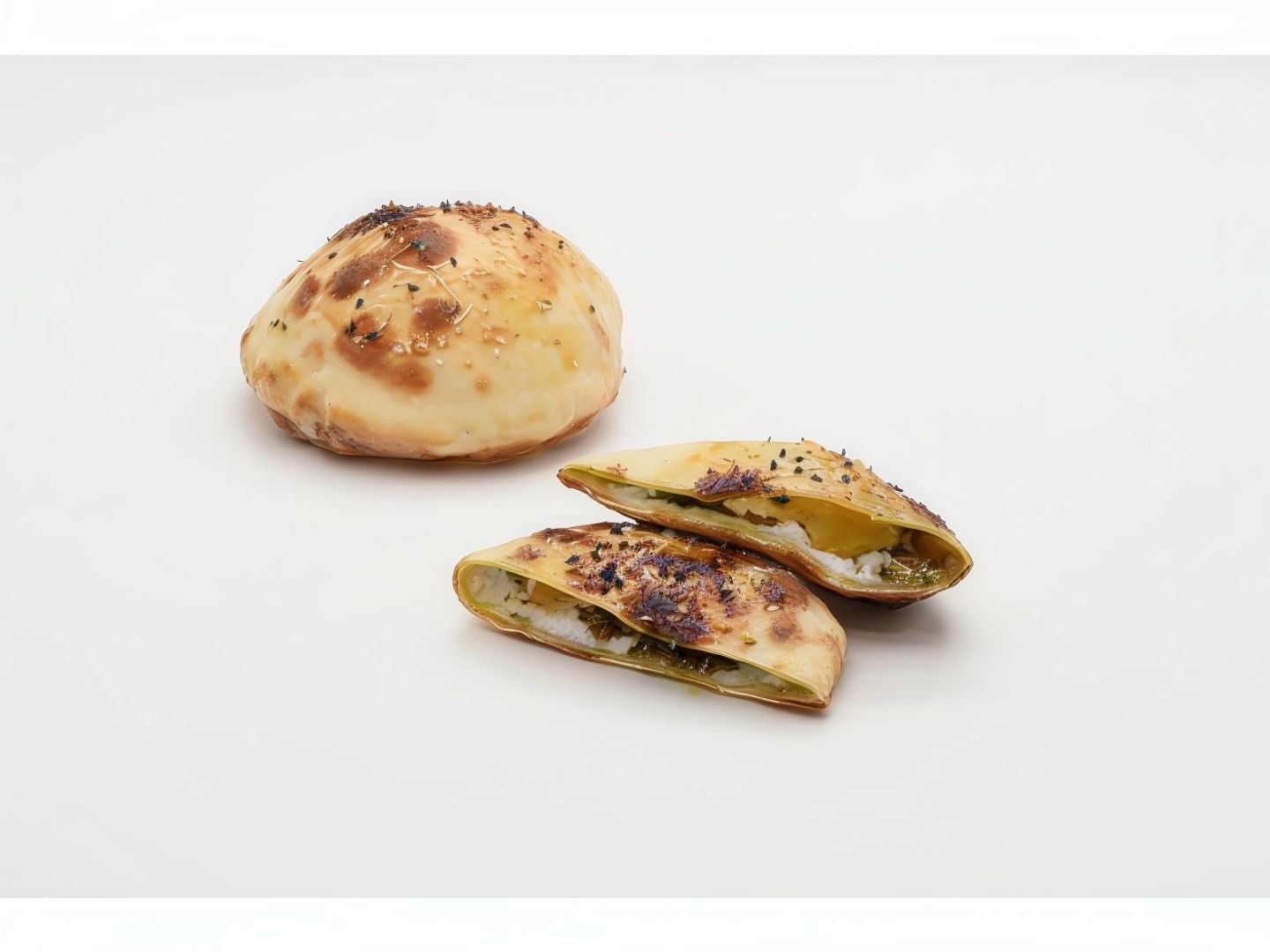 لبنه بالزعتر