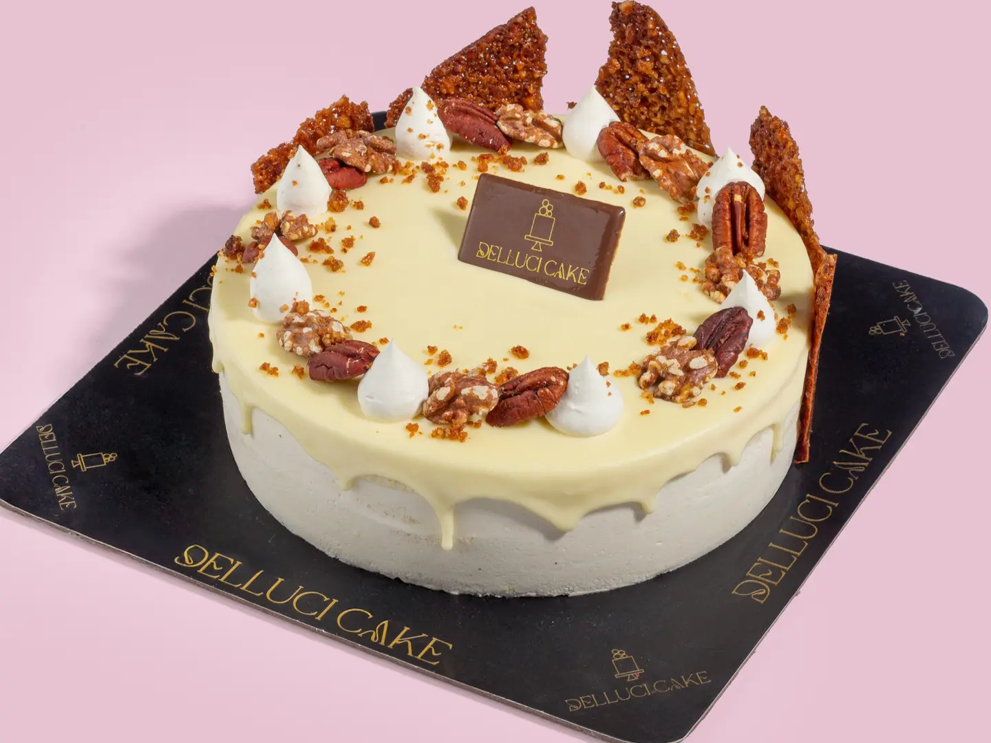 كيكة البيكان بالكراميل المملح كبيرة