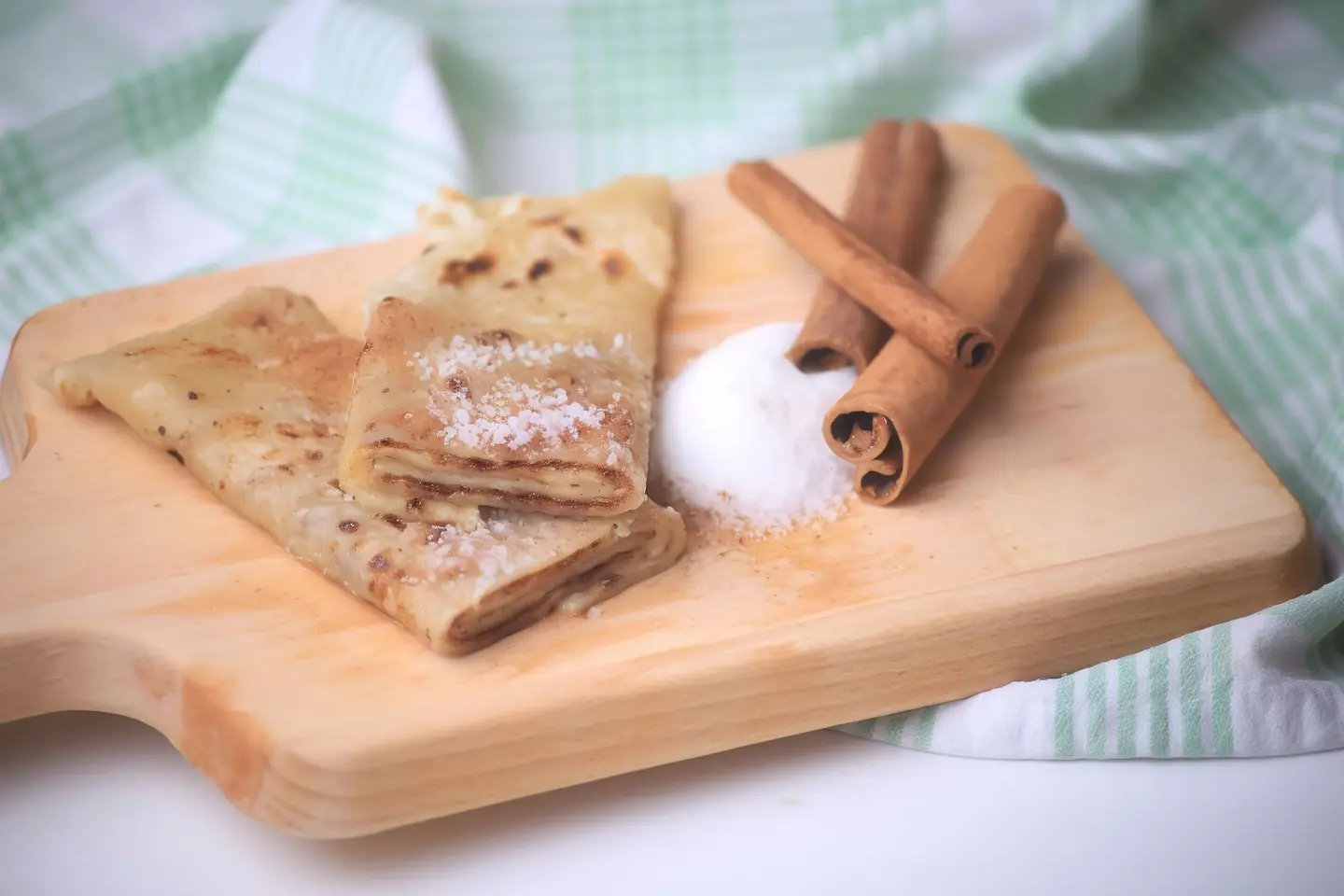 تشيروس بنكهة السينامون