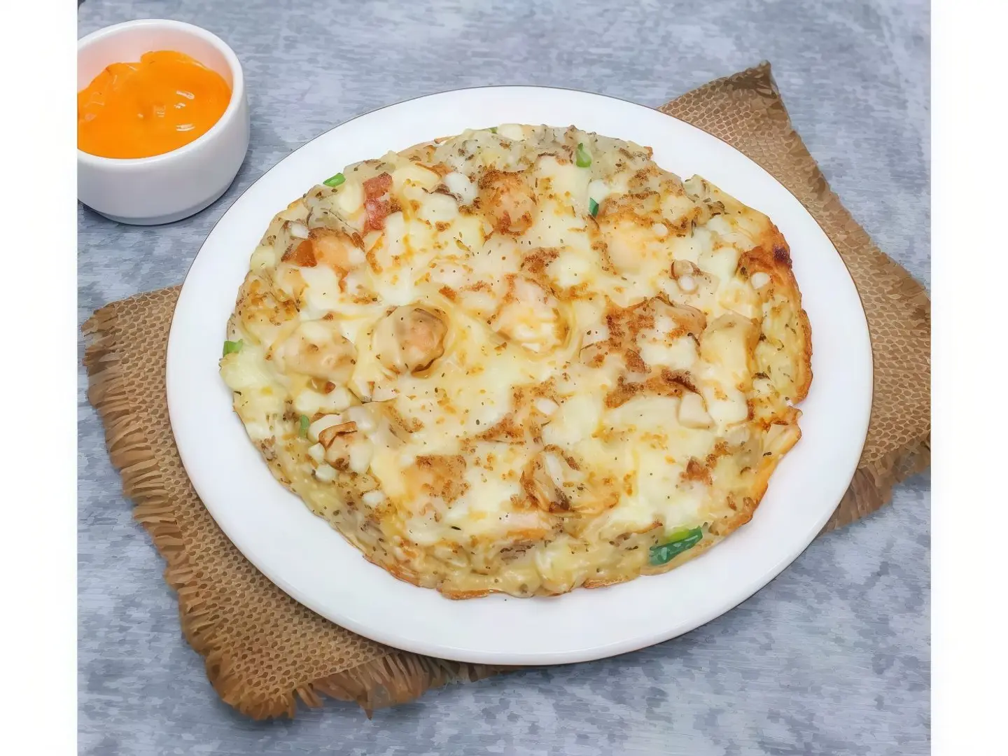 بطاطا بالبيض والجبنة