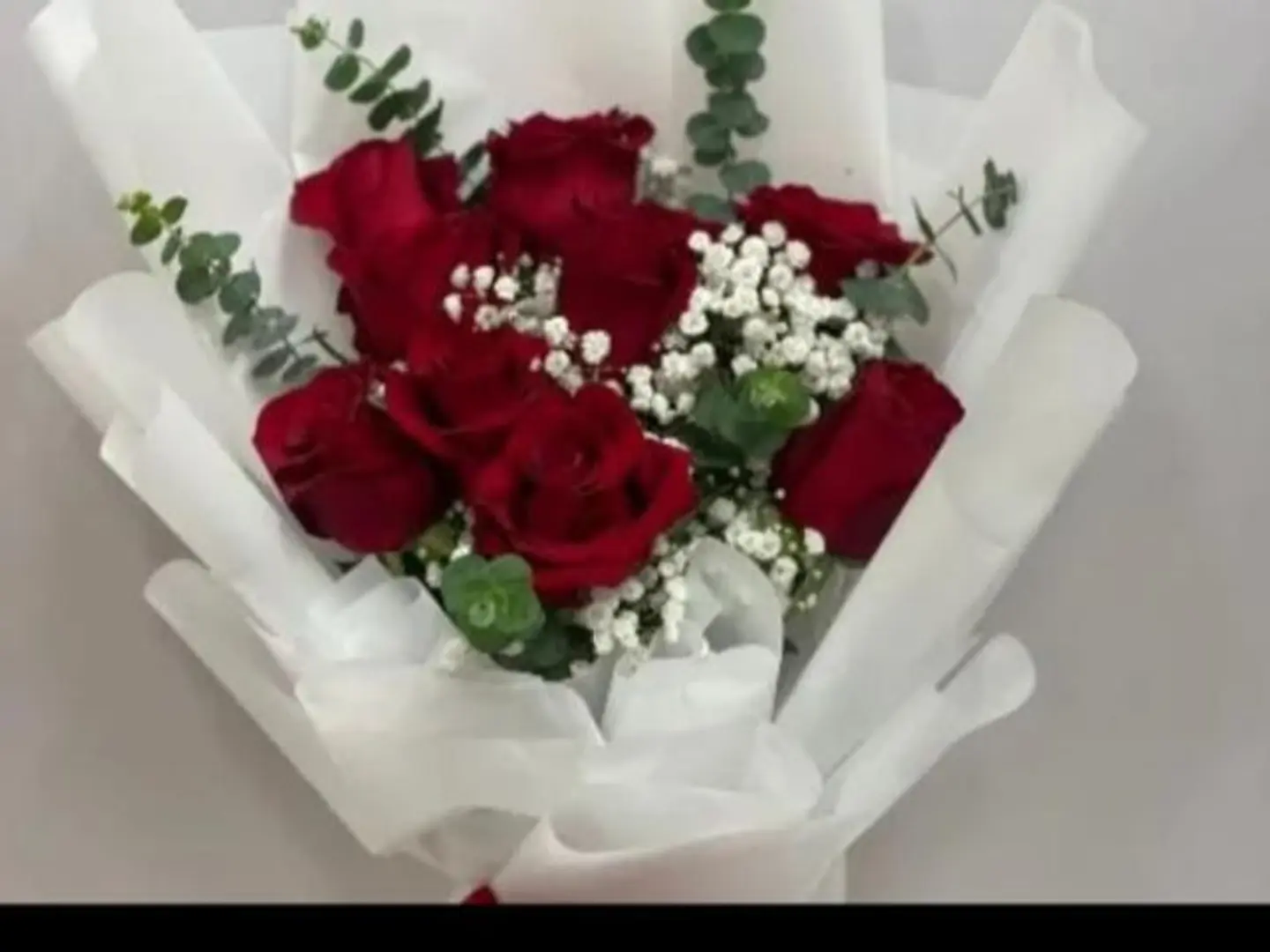 باقة الجوري الاحمر