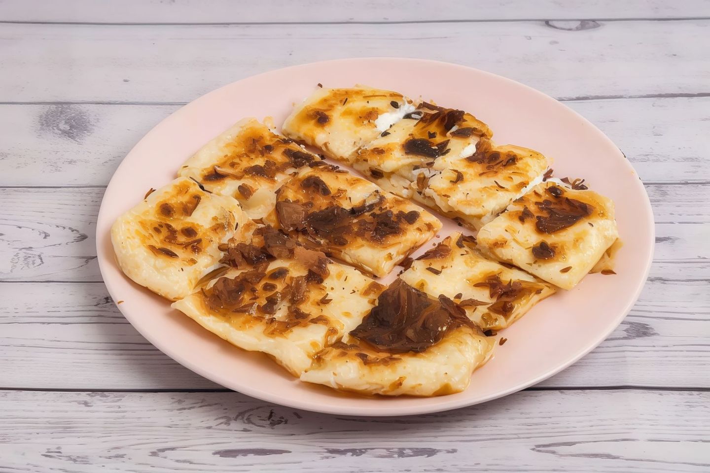 مطبق جبن مع العسل