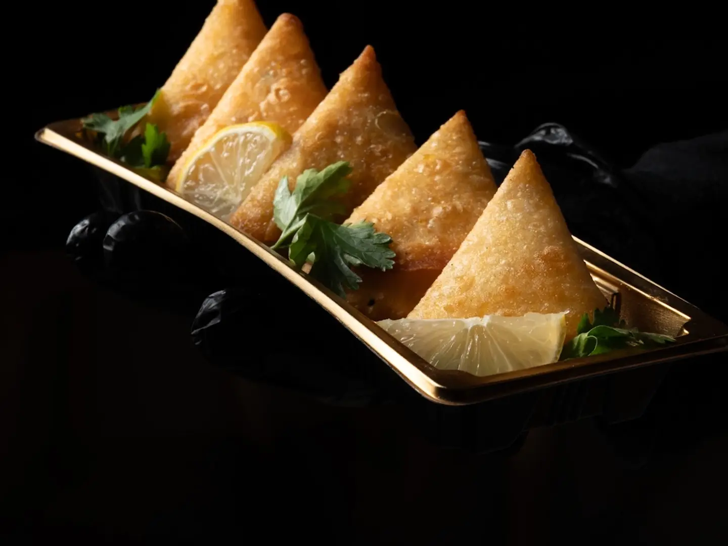 سمبوسة دجاج مقلي