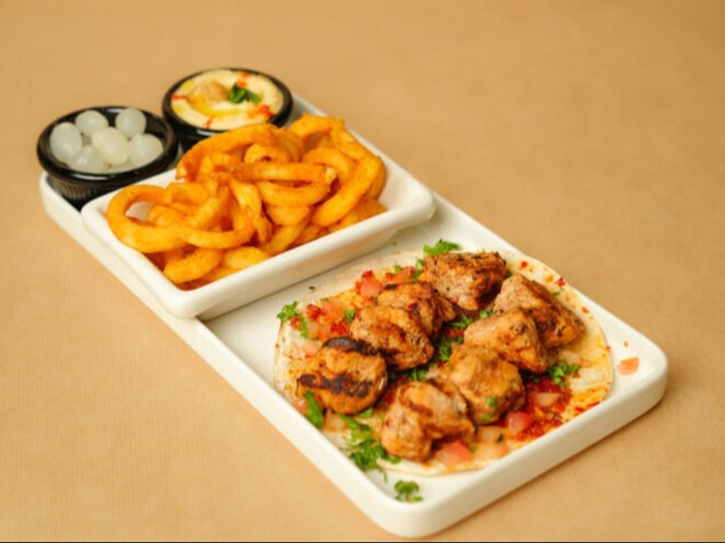 شيش طاووق (بدون اطباق جانبية)