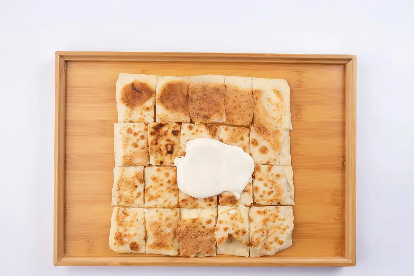 مطبق فلافل تسالي مع جبن سائل