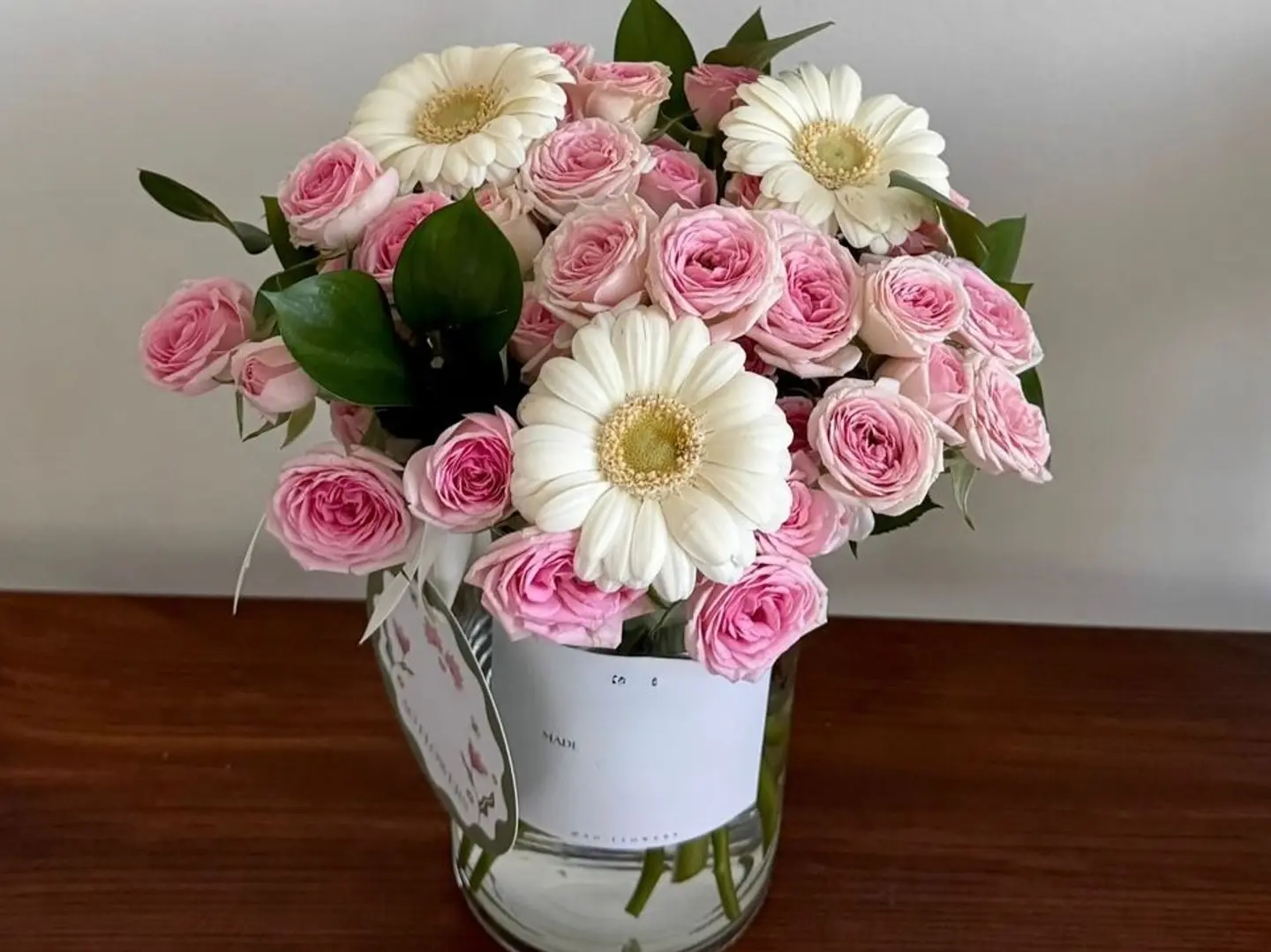 فازه الزهري الانيق