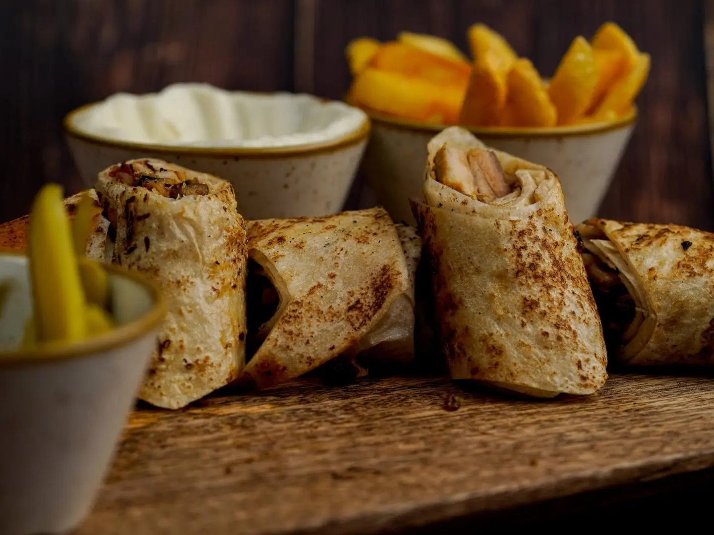 شاورما عربي دجاج صغير (6 قطع)