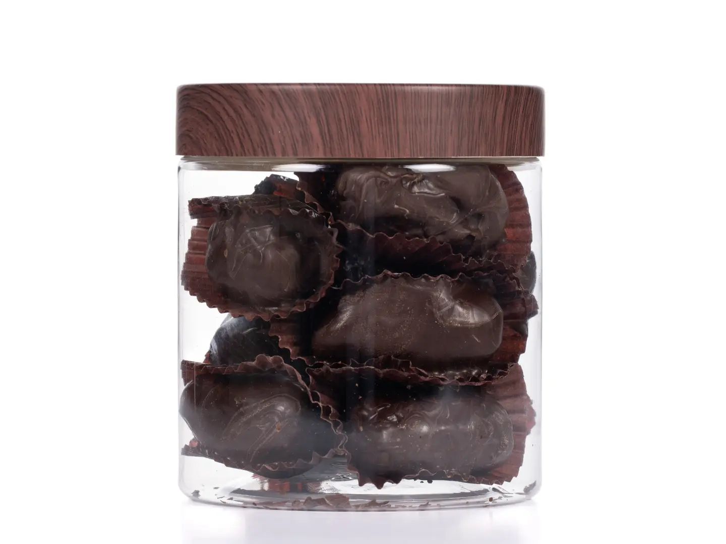 علبة تمر مغطى بالشوكولاتة