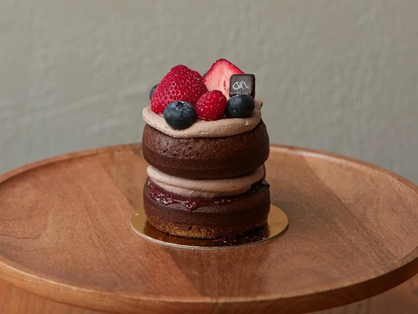 Chocolate Victoria Cake - Mini