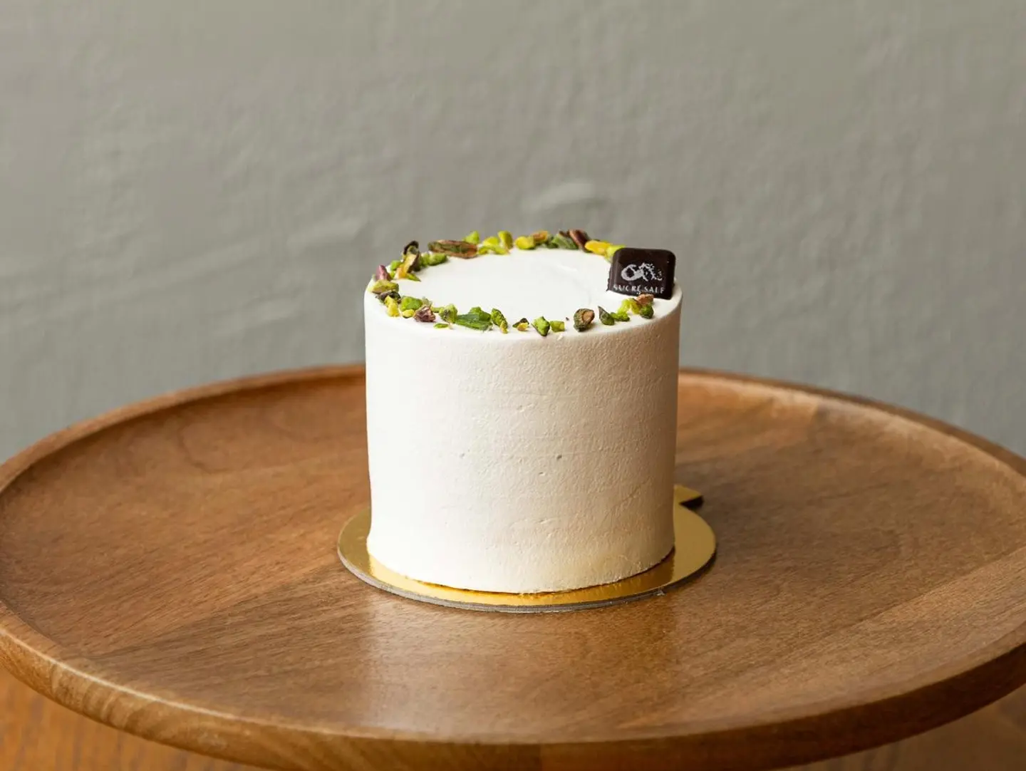 Pistachio Sponge Cake - Mini