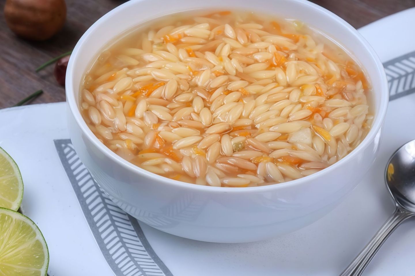 شوربه لسان عصفور