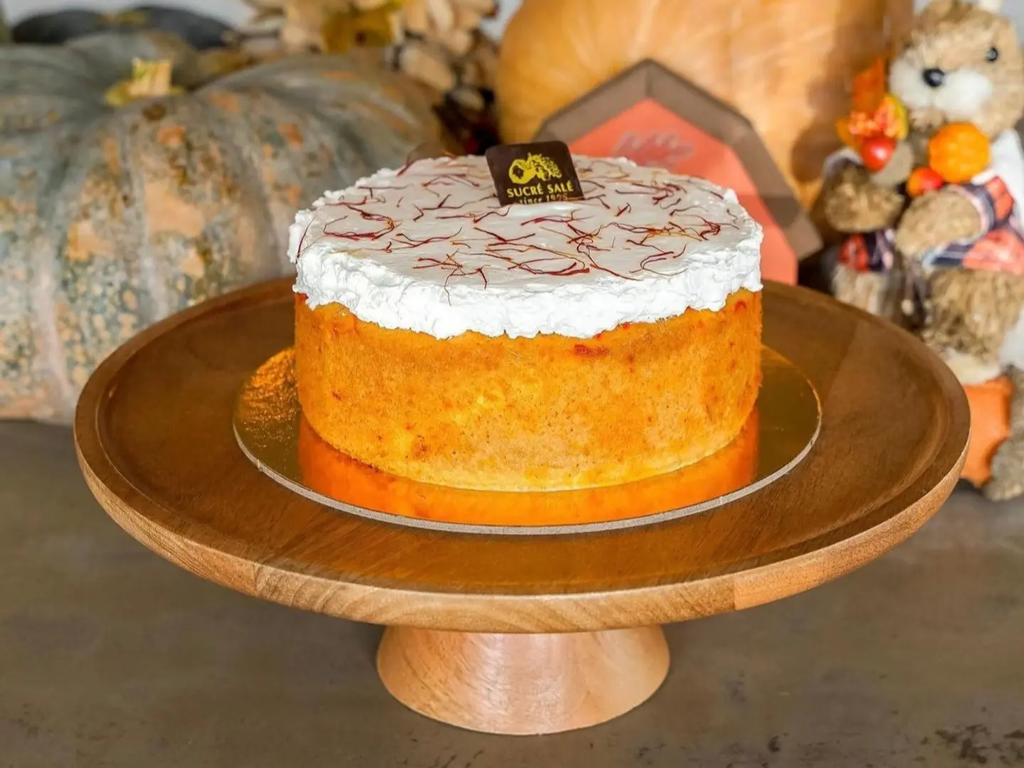 تري ليتشي بالزعفران