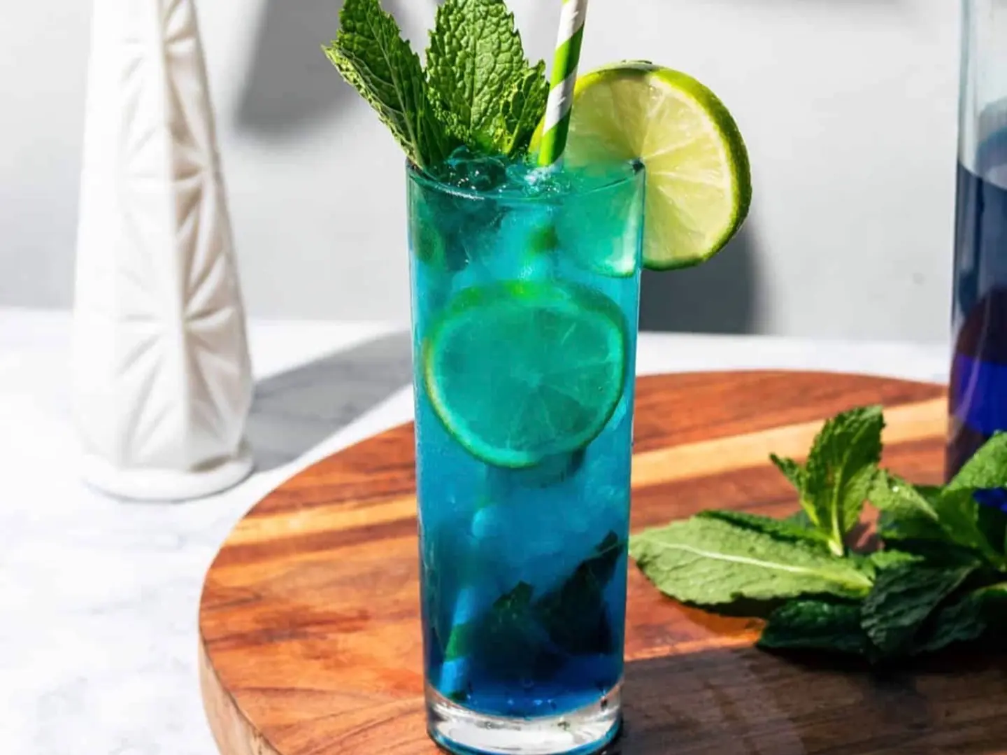 موهيتو توت ازرق