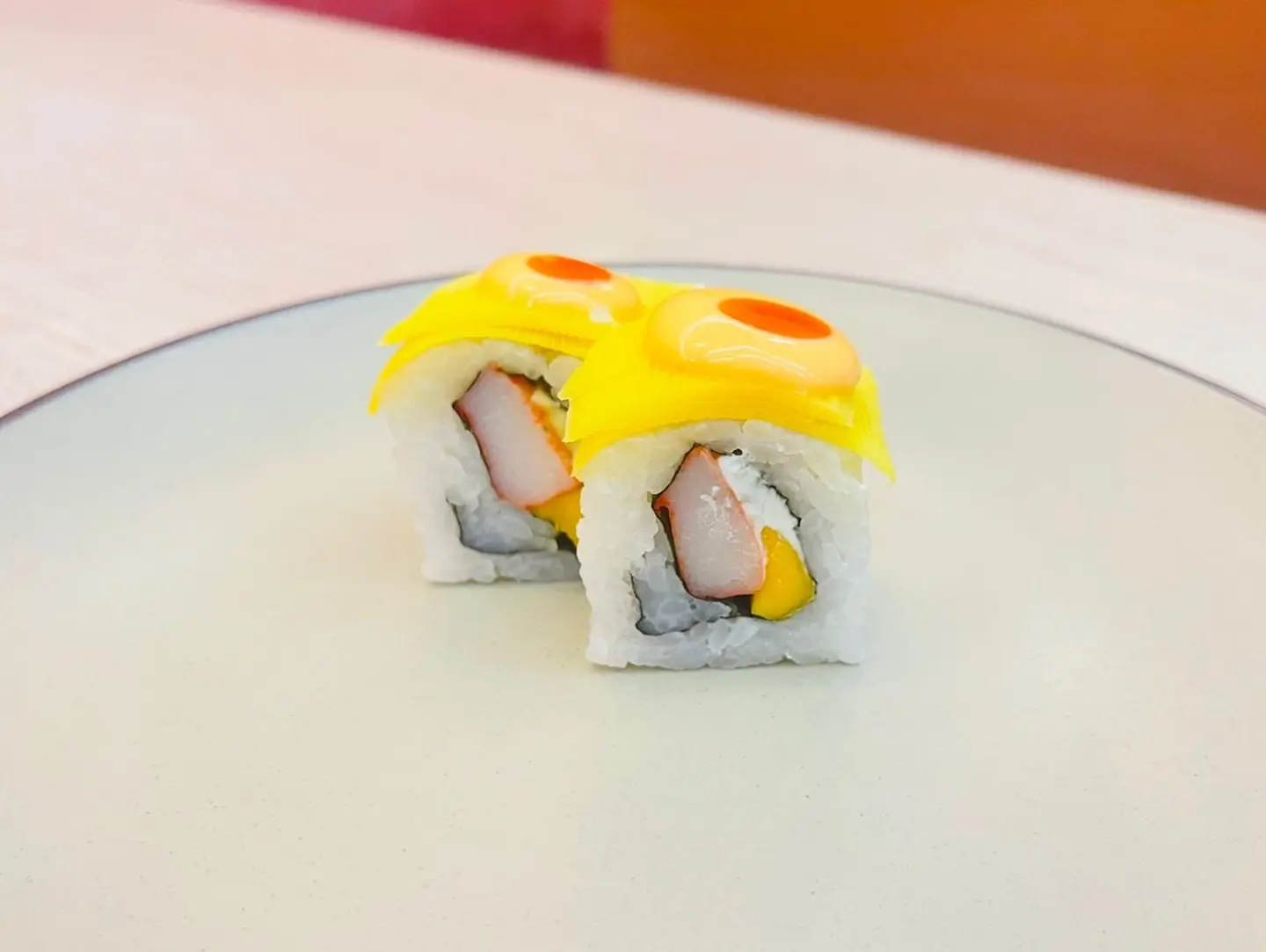Crab Mango Roll