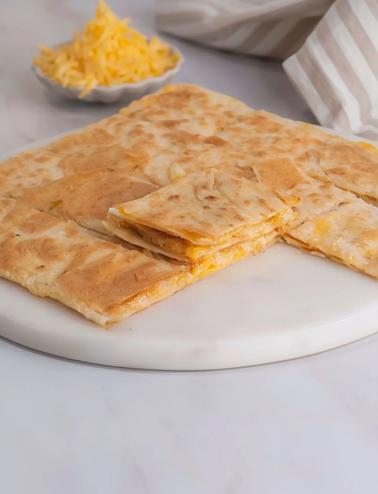 مطبق جبن شيدر