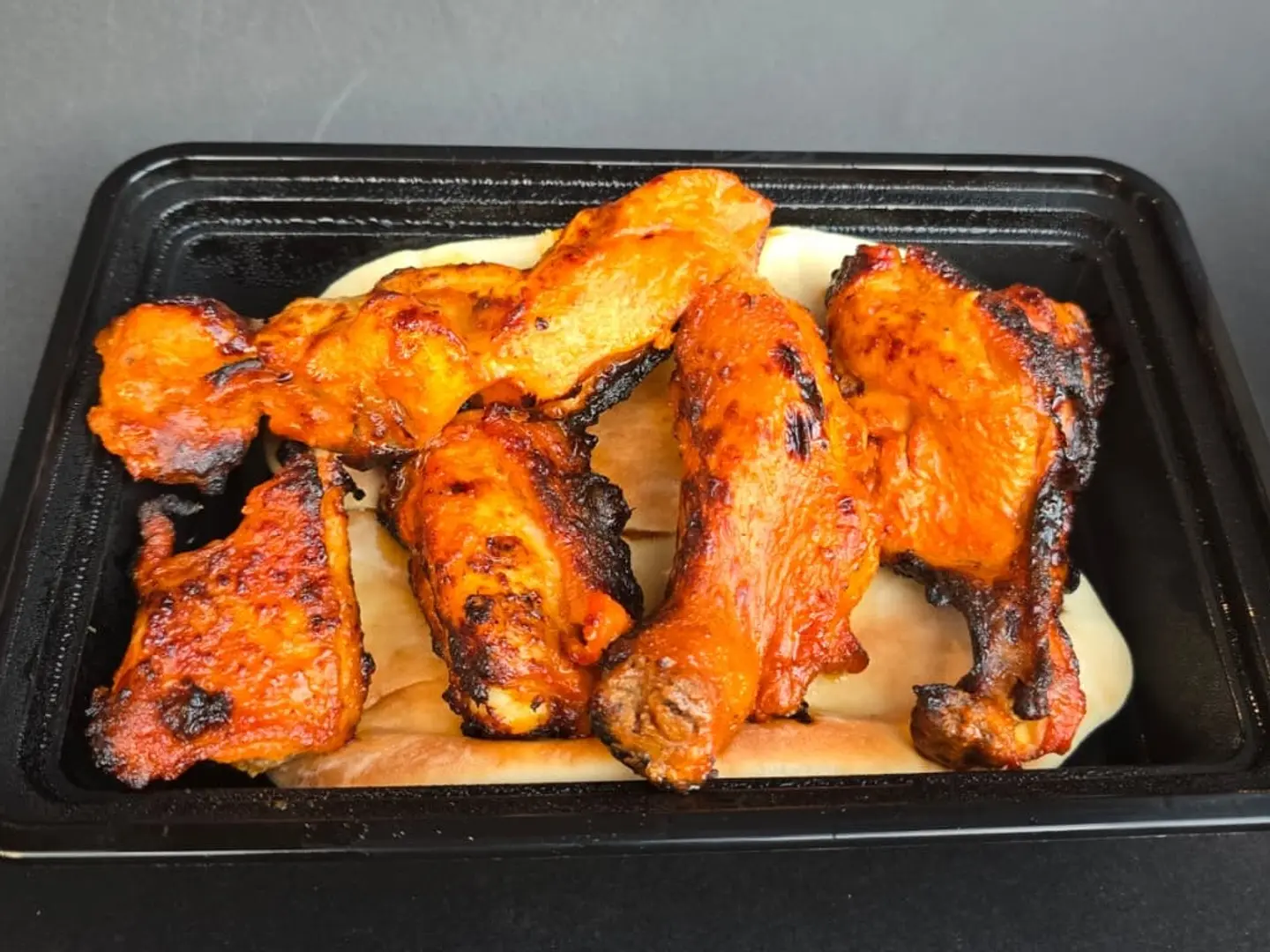 نص فرخه مشويه علي الفحم حار