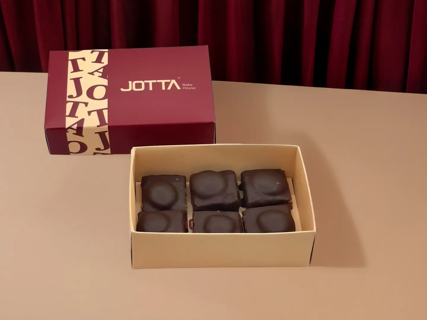 Medium Chocolate Brownies