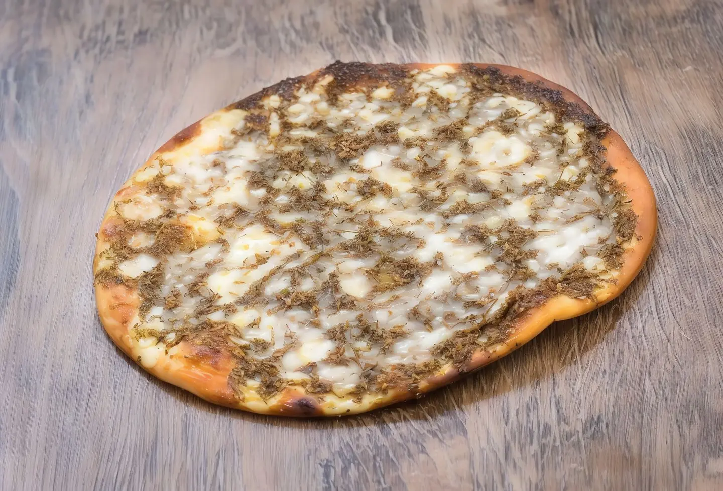 جبن بالزعتر