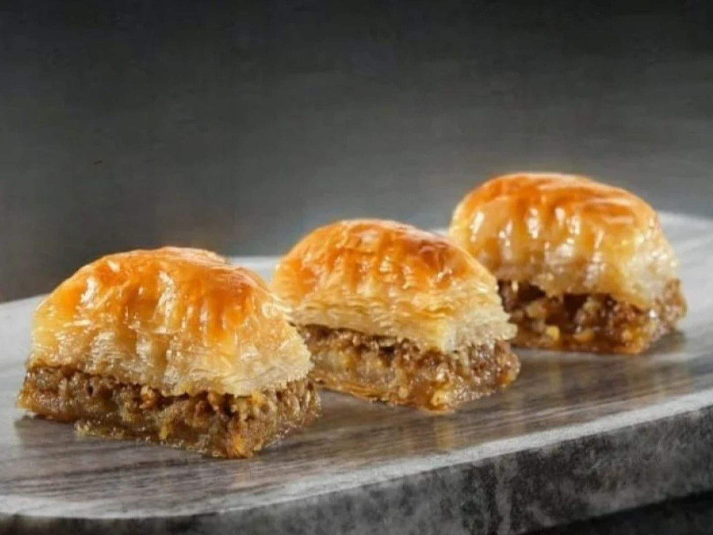 Jowze Baklawa   Half A Kilo