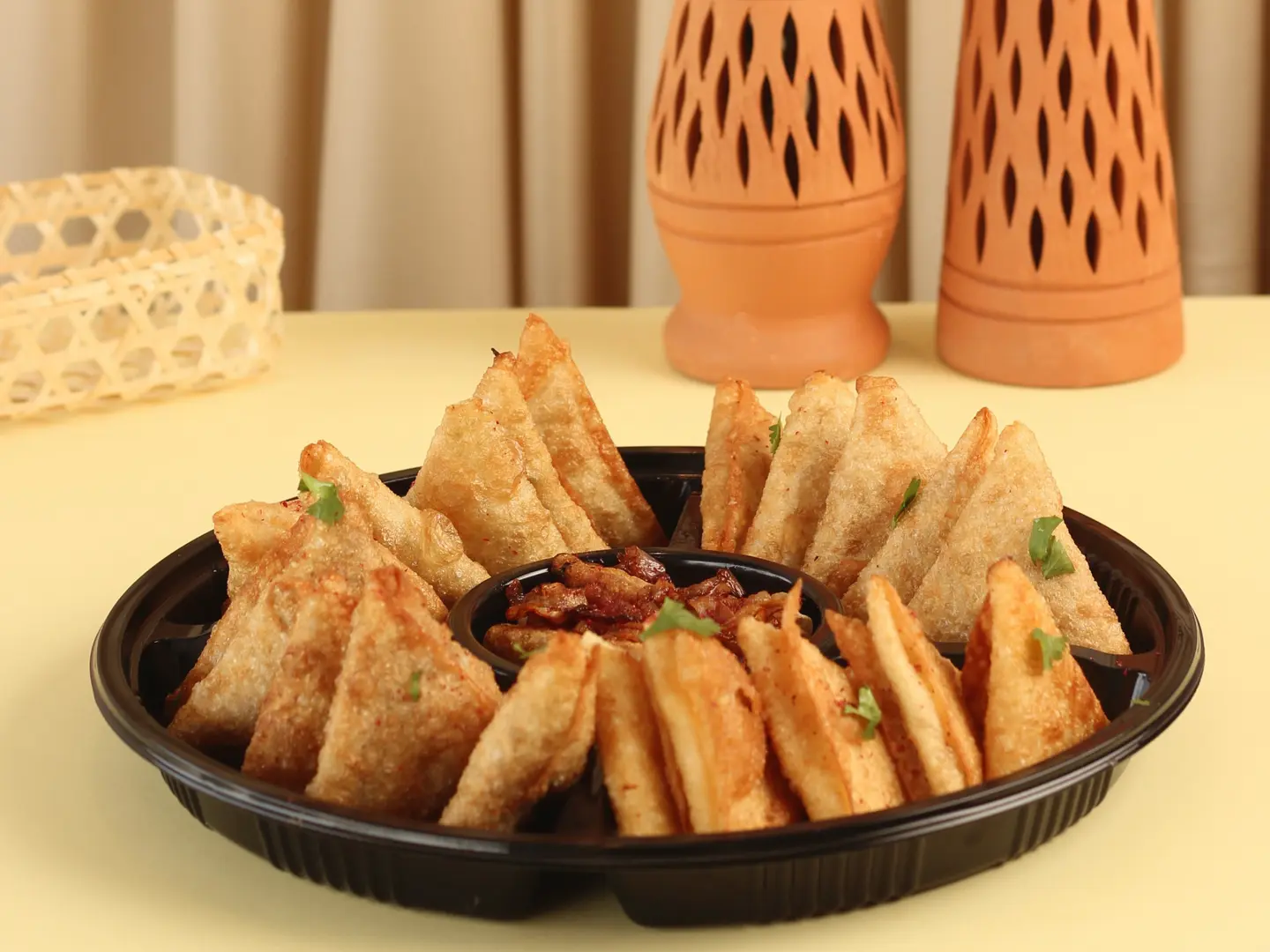 بوكس سمبوسة مشكل صغير