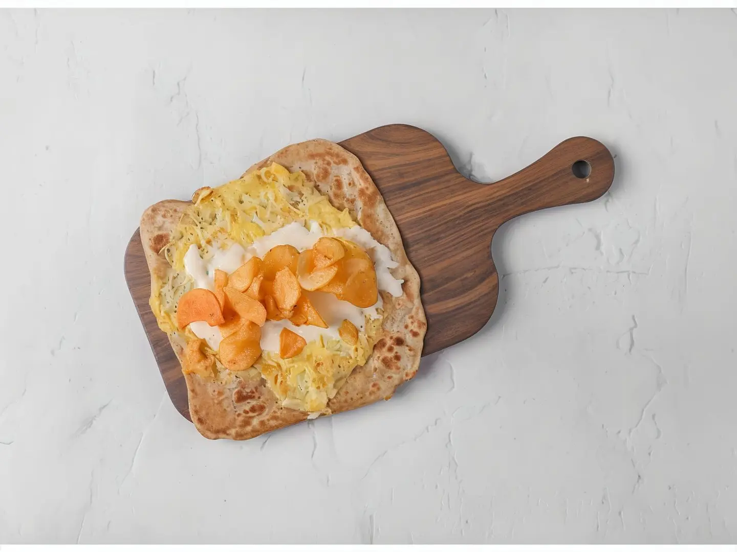 Potato Omani With Cheese Chapati