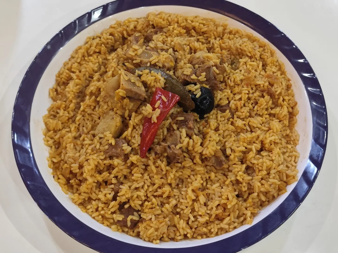 نفرمضغوط حاشي أبو دمعه