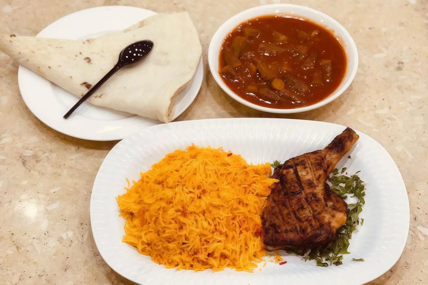 وجبة ربع حبة دجاج مشوية