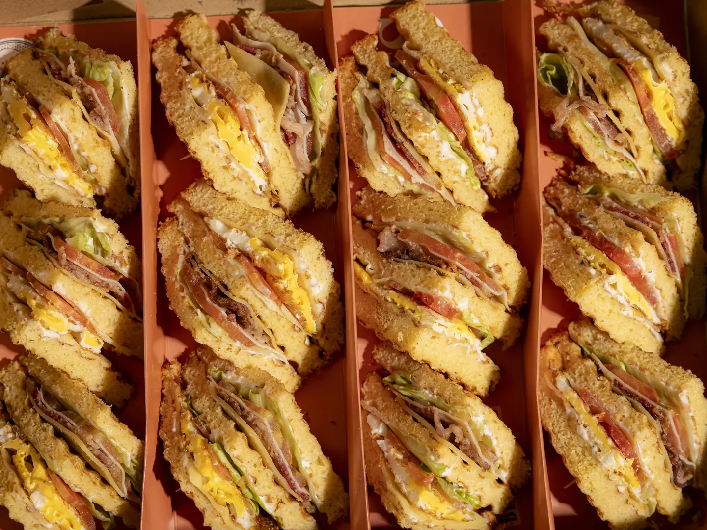 بریکی کلب باکس