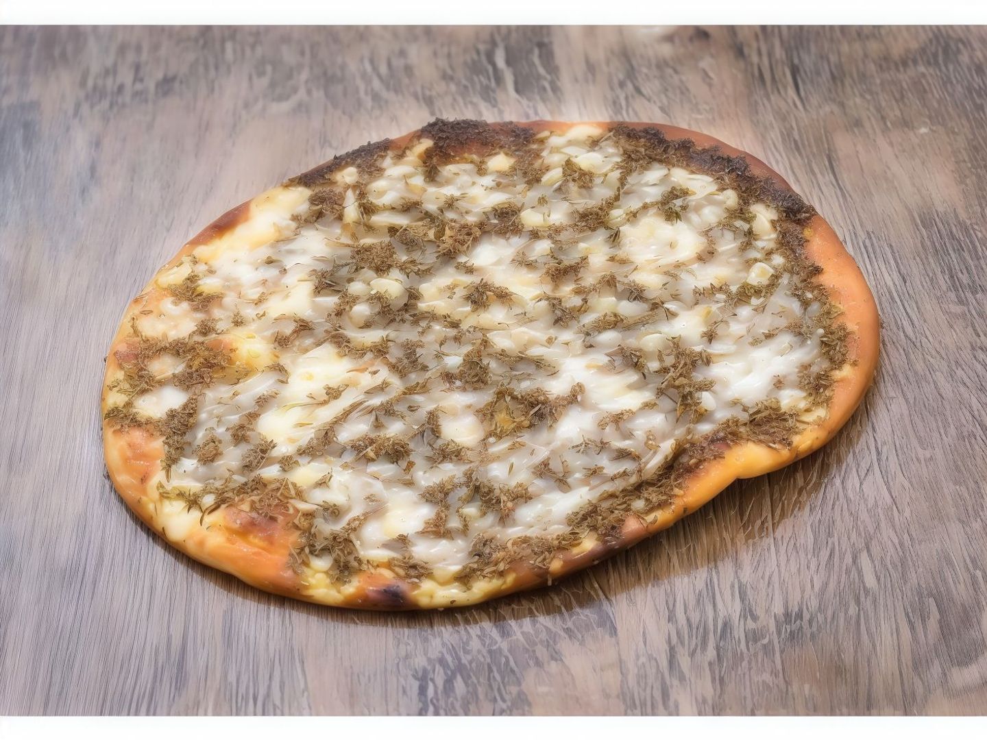 جبن بالزعتر