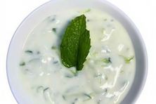 سلطة زبادي بالخيار