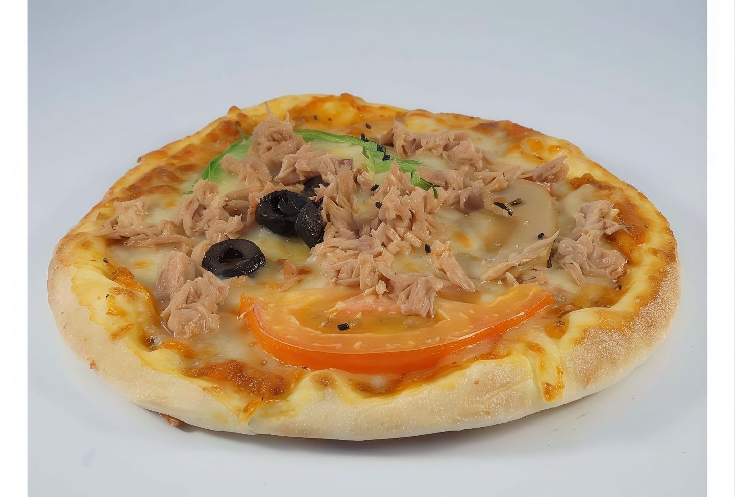 بيتزا تونا
