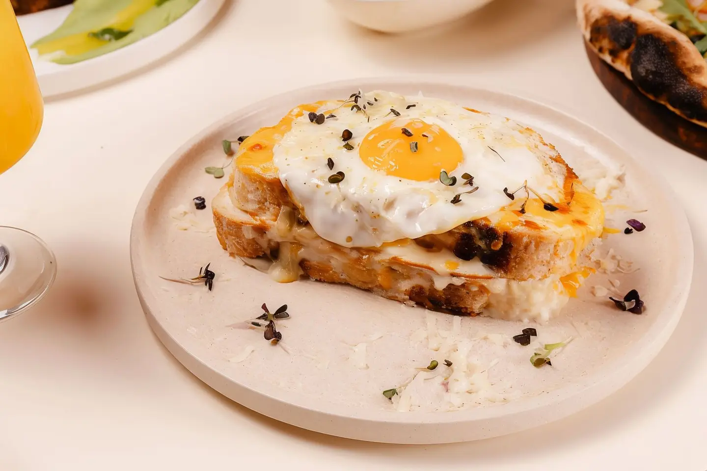 كروك مدام ساندوتش