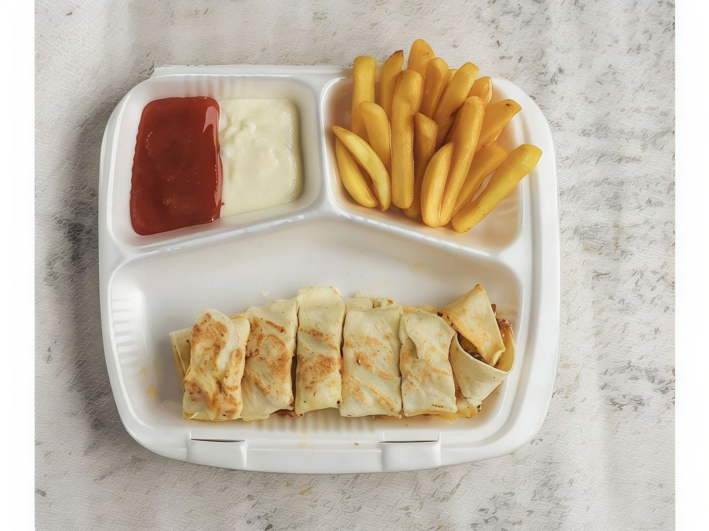 صحن شاورما عربي صغير