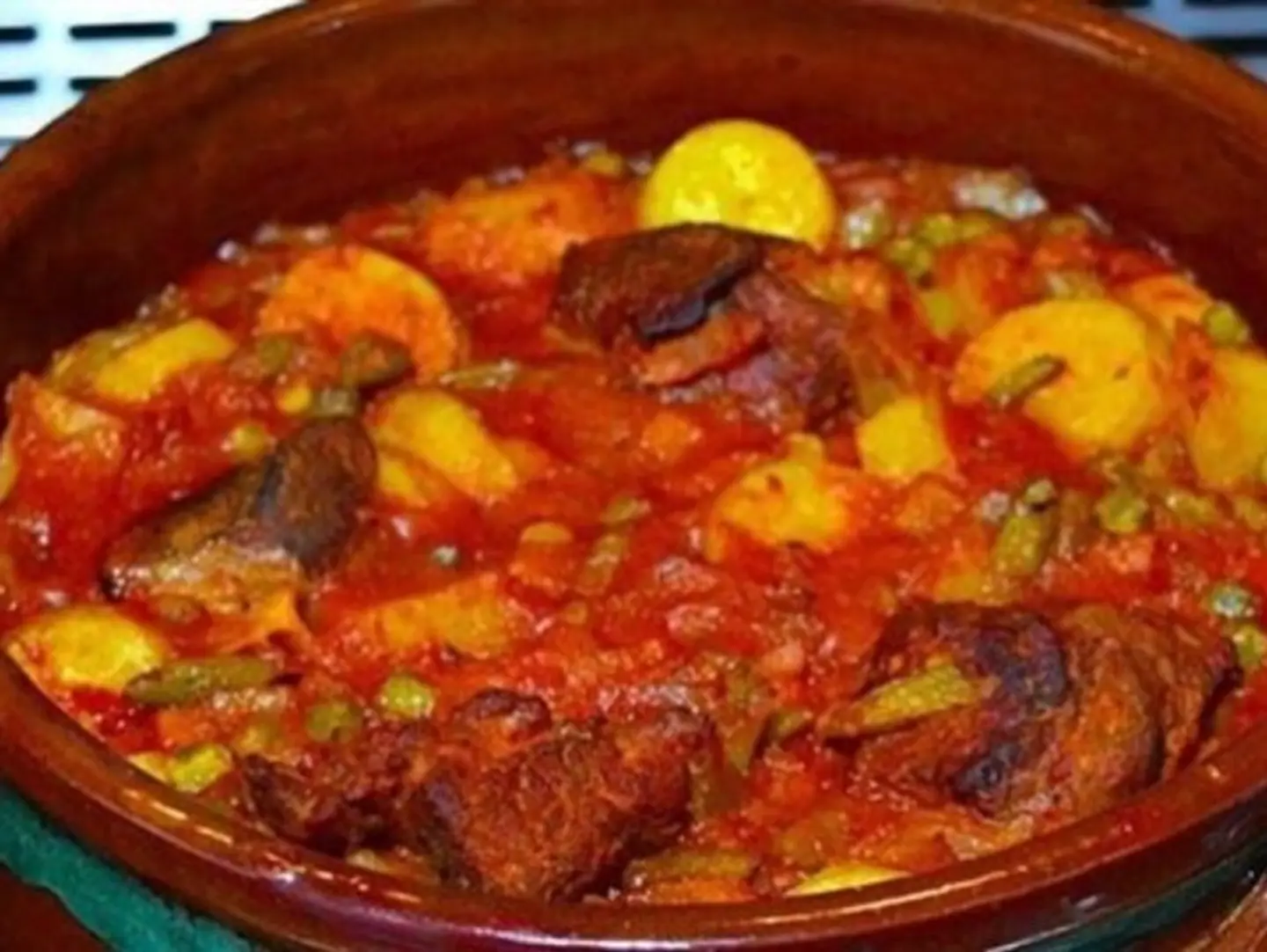 طاجن لحم بالخضار